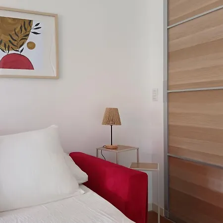 아파트 Bed & Movie *